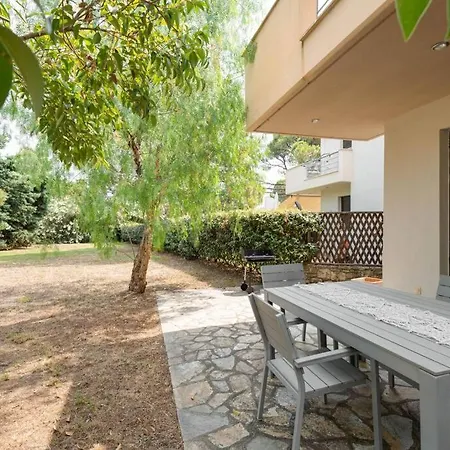 Holiday home Honeydew Home, Vourvourou #feelslikehome