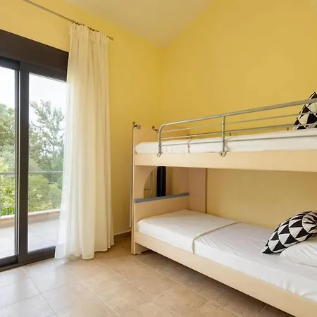 Honeydew Home, Vourvourou #feelslikehome Diaporos