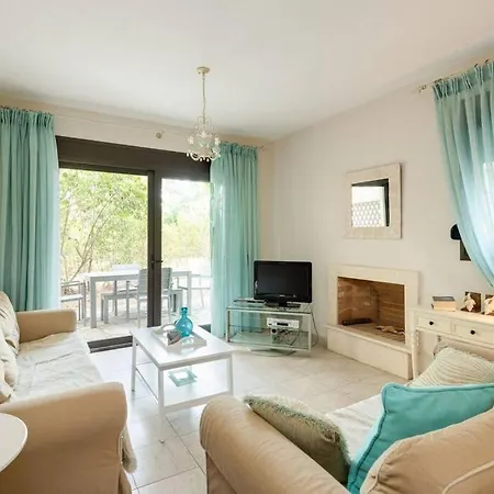 Honeydew Home, Vourvourou #feelslikehome * Diaporos
